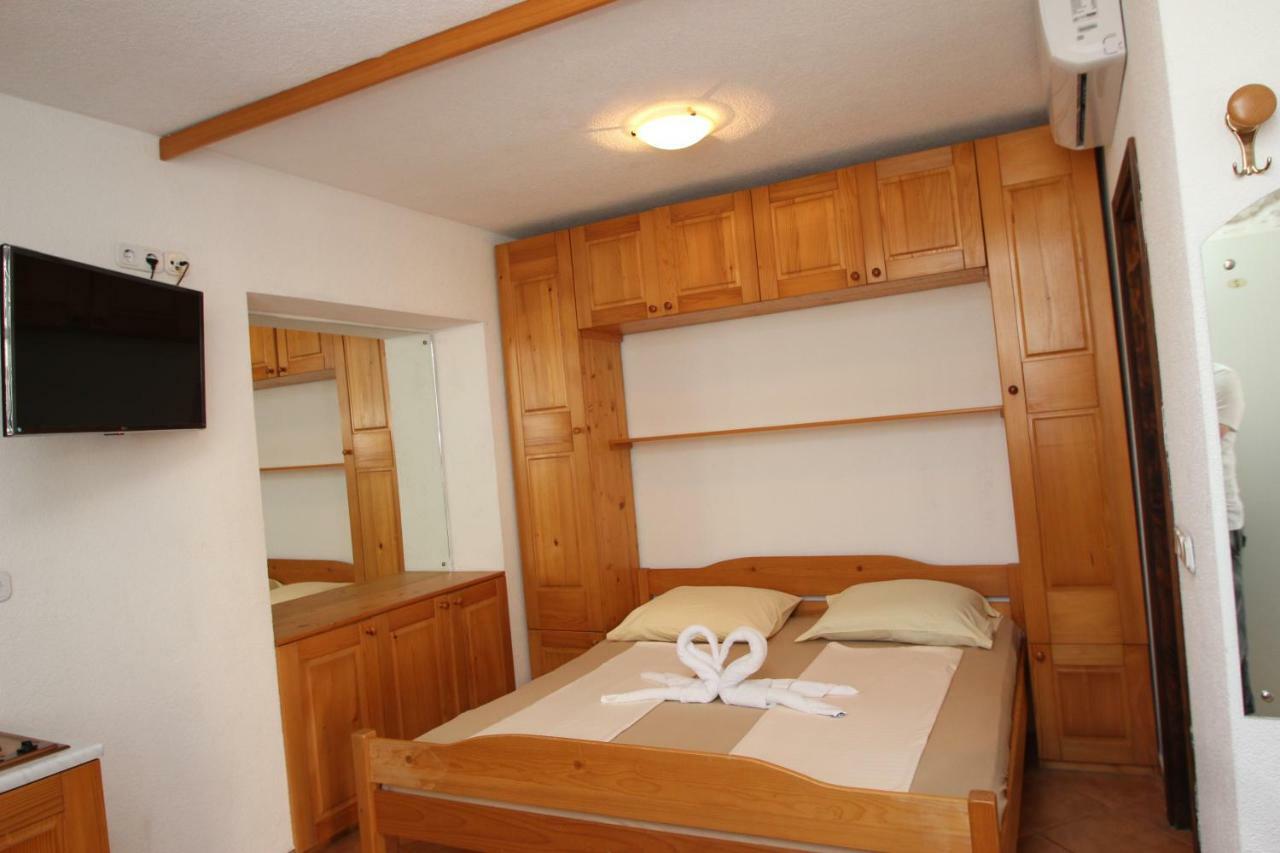 Appartments Mali Raj Vrsar Εξωτερικό φωτογραφία