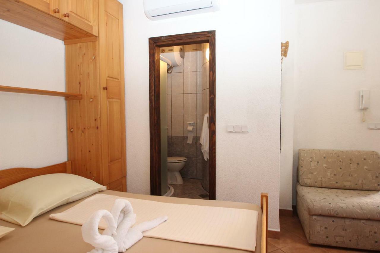 Appartments Mali Raj Vrsar Εξωτερικό φωτογραφία